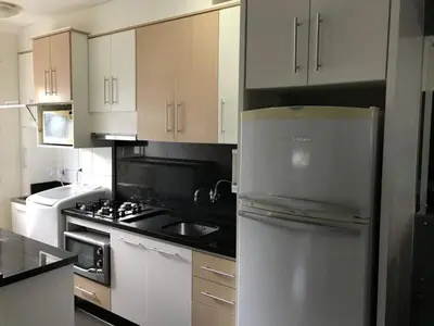 A cozinha ou kitchenette de Lindo Apartamento 2 Quartos 5 min da Praia de BC