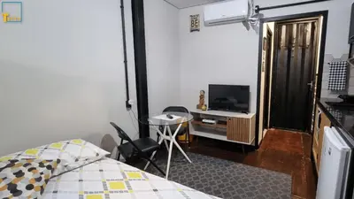 Uma televisão e/ou sistema de entretenimento em APs em Container na Meia Praia, Itapema, SC - Tetto Stays