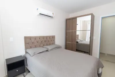 Uma cama ou camas num quarto em 450 - Excelente 3 quartos em Bombas