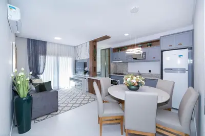 A cozinha ou kitchenette de Aluguel Apartamento com 2 Suítes