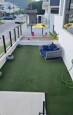 A planta de Jacuzzi coberta e aquecida com entrada particular