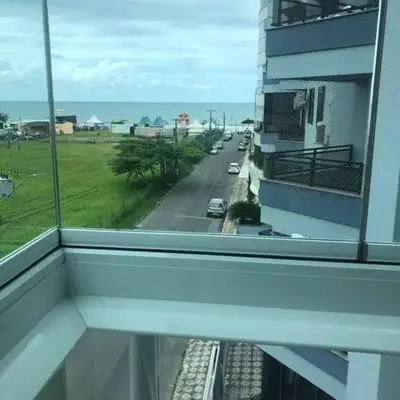 Meia Praia Quadra Mar