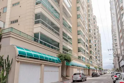 A vizinhança circundante ou próxima do apartamento