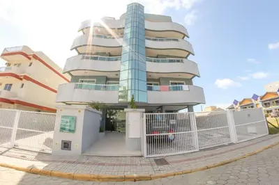 O edifício onde o apartamento está situado