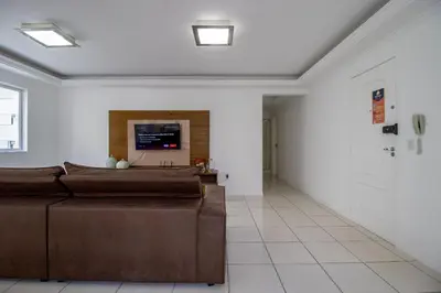 Uma área de estar em WAL51 - Churrasq, Quadra Mar, 3 Dorm, Climatizado