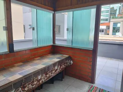 A planta de Apartamento de Praia no Centro