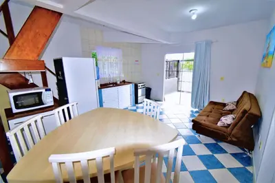 A cozinha ou kitchenette de Residencial Melfi 2 Apartamento com Piscina