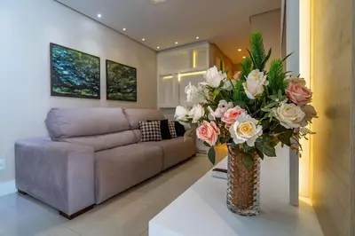 Uma área de estar em Varandas do Atlântico - Apartamento Impecável em Condo Pé na Areia