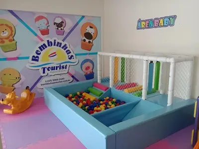 O clube infantil de Bombinhas Tourist Apart