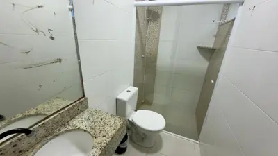 Uma casa de banho em Loft Bombinhas Van Gogh