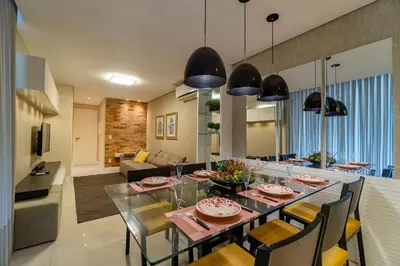 Uma área de estar em Varandas do Atlântico - Aconchegante Apartamento em Condo Pé na Areia