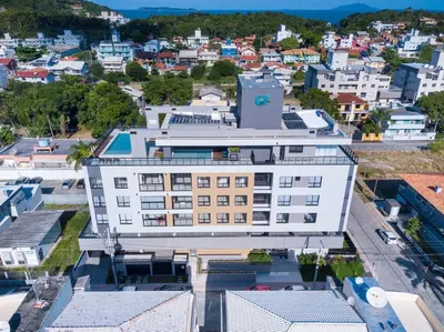 O edifício onde o apartamento está situado