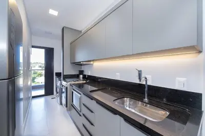 A cozinha ou kitchenette de Adra 301 - Apartamento com 3 quartos - Centro de Bombinhas