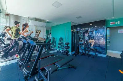O centro de fitness e/ou as comodidades de fitness de Adra 301 - Apartamento com 3 quartos - Centro de Bombinhas