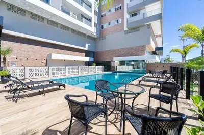 A piscina em ou perto de Terrazzo 602B - Cobertura duplex 2 suítes em condomínio de luxo à 300 metros da Praia de Bombas