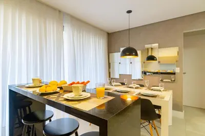 A cozinha ou kitchenette de Porto Madero - Apartamento Alto Padrão em Condo com Piscina