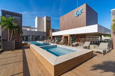 A piscina em ou perto de Porto Madero - Apartamento Alto Padrão em Condo com Piscina