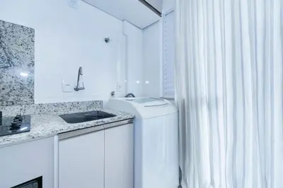 A cozinha ou kitchenette de Palazzo Toscano 201 - Apto 3 quartos à 100 metros da praia de Bombas