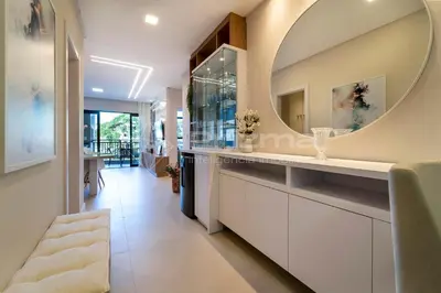 A cozinha ou kitchenette de 304 Bl 02 - WaldGarten Bombinhas - 50m do Mar e Frente Avenida - Condomínio de Alto Padrão - Piscina - Academia - Salão de jogos