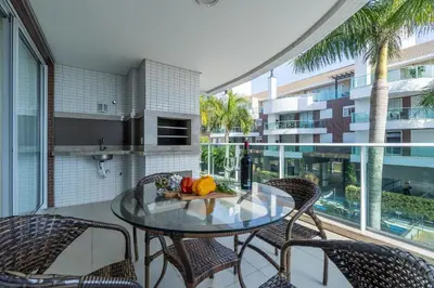 Uma varanda ou terraço em Boulevard - Apartamento em Condominio com Piscina