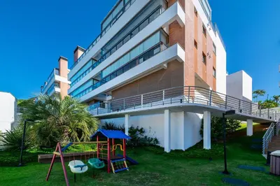 O edifício onde o apartamento está situado