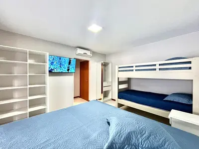 A planta de 192 - Casa luxo com 5 suítes e piscina aquecida