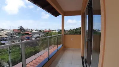 Uma varanda ou terraço em Alugo ótima casa , Centro Bombinhas!