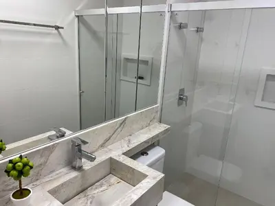Uma casa de banho em 129 Apartamento 5 pessoas no Waldgarten Bombinhas