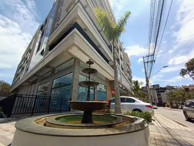 O edifício onde o apartamento está situado