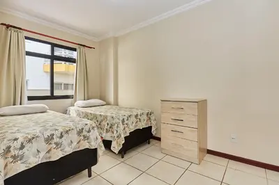 A planta de 509 Apto 3 quartos sobre Avenida com vista para o mar em Bombinhas Centro
