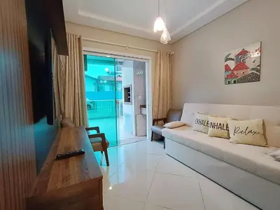 Uma área de estar em AR-001 Amplio Dpto con patio privado excelente ubicación céntrica