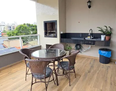 A planta de Cobertura em Bombinhas - Piscina - Luxo - Alto Padrão