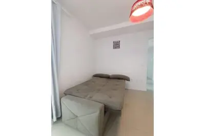 Uma cama ou camas num quarto em VAR-101A Dpto amplio en condomínio cerrado con piscina