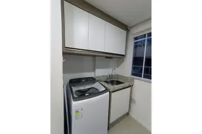 A cozinha ou kitchenette de VAR 204B Dpto amplio en condominio con piscina