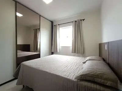 Uma cama ou camas num quarto em VAR-205B Departamento amplio en condomínio cerrado con piscina
