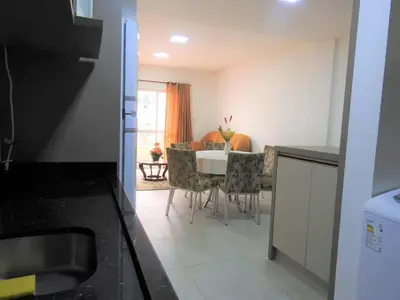 A cozinha ou kitchenette de Apartamento Evora 300m da Praia