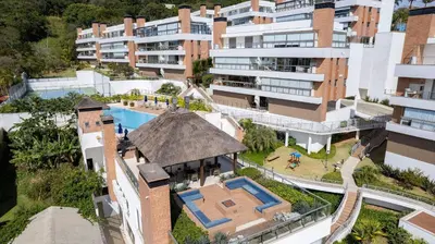 A planta de Punta Blu 102-1 – Apartamento de alto padrão em Condomínio Exclusivo, Quadra poliesportiva - Piscina - Portaria 24h.