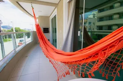 Uma varanda ou terraço em 101- Apartamento em Bombas