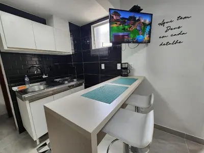 A cozinha ou kitchenette de Loft na av. Meia Praia, Itapema