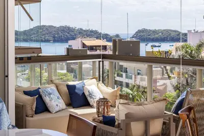 A planta de Punta Blu 201-9 – Apartamento de alto padrão em Condomínio Exclusivo, Quadra poliesportiva - Piscina - Portaria 24h.