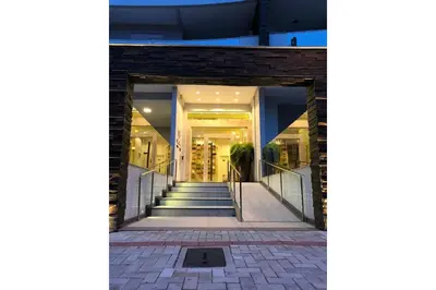 A fachada ou entrada de INF 102B Lindo Dpto solo a 50m del mar de Mariscal