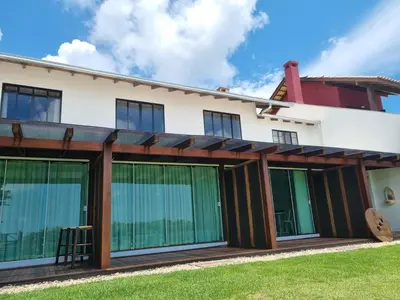 O edifício onde o apartamento está situado
