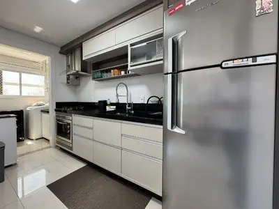 A cozinha ou kitchenette de Residencial Luize 302 - Apto para 7 pessoas na Praia de Palmas a 350m do mar