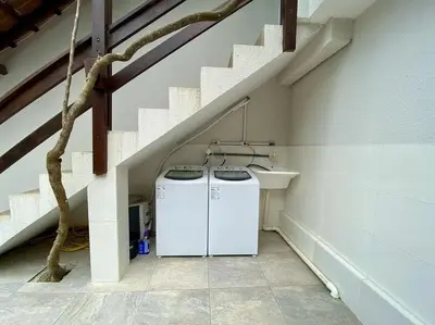 A planta de 272 - Apartamento com 02 dormitórios a 200m da Praia de Canto Grande