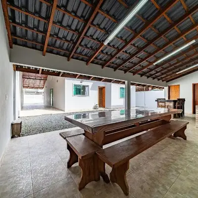 125 - Casa Mariscal espaçosa com área gourmet.