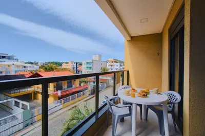 Uma varanda ou terraço em Apartamento pertinho da Praia de Bombinhas