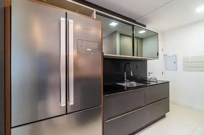 A cozinha ou kitchenette de Luxuoso Apartamento em Condomínio com Piscina e Lazer