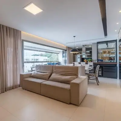 Luxuoso Apartamento em Condomínio com Piscina e Lazer