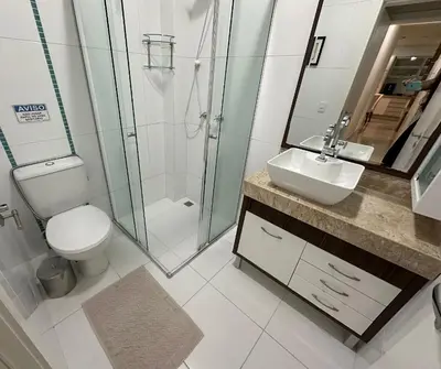 Uma casa de banho em Costa do Marfim - Bombinhas