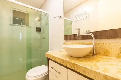 A planta de 136 - Apartamento Vista Mar na Praia de Bombas